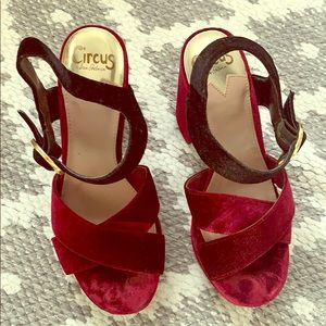 Velvet heels platform very comfortable